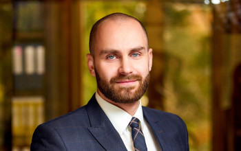 How can a foreigner invest in Ukraine?